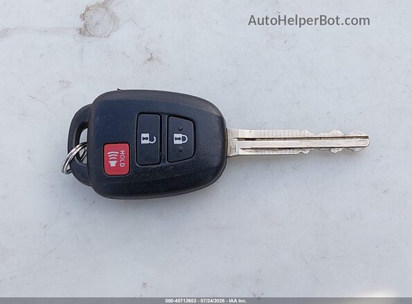 2T3RFREV9HW643260 2017 TOYOTA RAV4 Silver Առջևի վահանակի տեսք