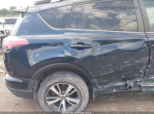 2T3RFREV9HW679160 2017 TOYOTA RAV4 Blue 