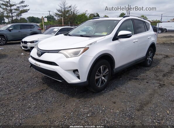 2T3RFREVSHW612944 2017 TOYOTA RAV4 White Առջևի ձախ երեք քառորդ տեսարան