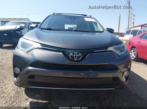 2T3RFREVXHW557004 2017 TOYOTA RAV4 Gray Вид щитка приладів