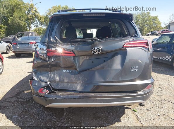 2T3RFREVXHW557004 2017 TOYOTA RAV4 Gray 