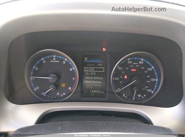 2T3RFREVXHW574255 2017 TOYOTA RAV4 Silver Vista de los asientos traseros