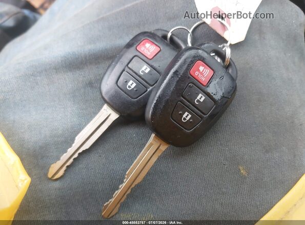 2T3RFREVXHW591363 2017 TOYOTA RAV4 Silver წინა პანელის ხედი