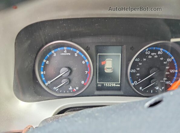 2T3RFREVXHW647205 2017 TOYOTA RAV4 White Widok zestawu wskaźników