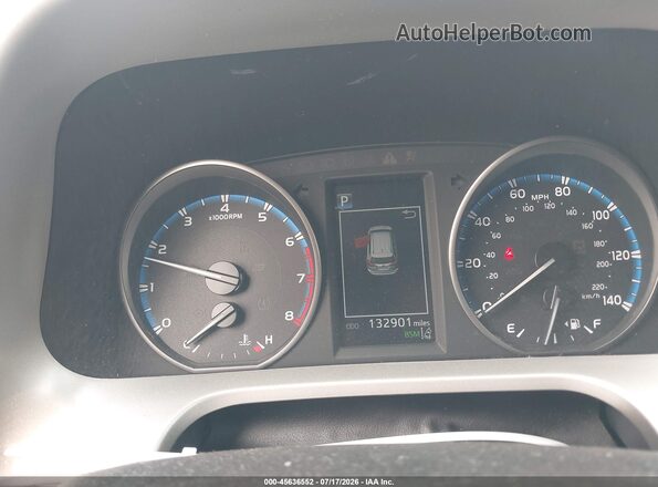 2T3RFREVXHW693648 2017 TOYOTA RAV4 White უკანა სავარძლების ხედი