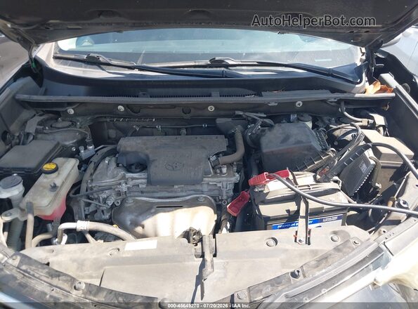 2T3RFREVXJW809842 2018 TOYOTA RAV4 Черный Вид сзади