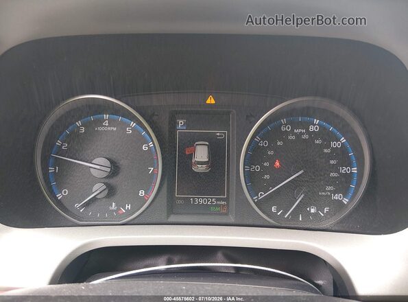 2T3RFREVXJW844137 2018 TOYOTA RAV4 Silver 