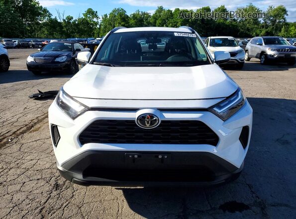 2T3RWRFV5SW265637 2025 TOYOTA RAV4 Белый Вид спереди