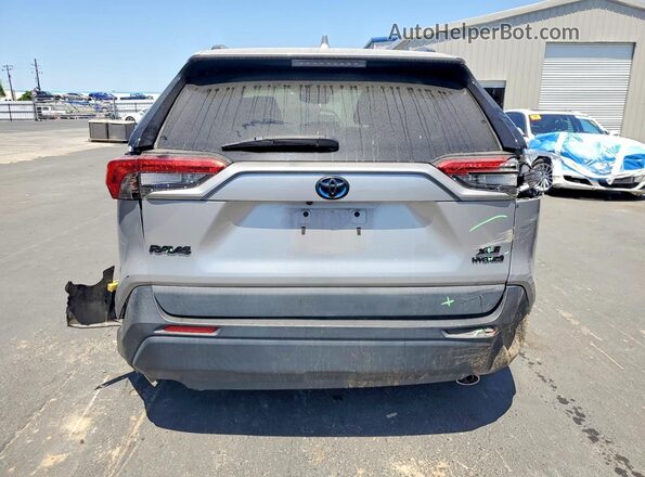 2T3RWRFV9MW126646 2021 TOYOTA RAV4 Silver Vista trasera