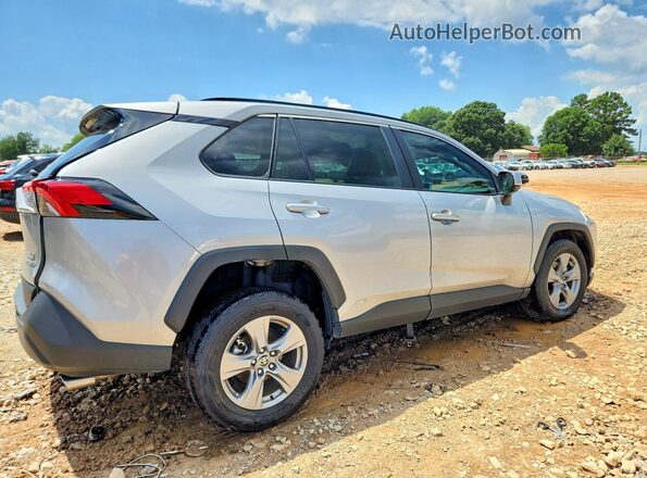 2T3RWRFV9RW230481 2024 TOYOTA RAV4 Silver Задня права чверть
