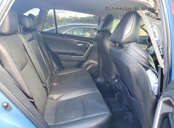 2T3S1RFV8NW318058 2022 TOYOTA RAV4 Black Widok wnętrza z tyłu