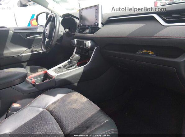2T3S1RFVXMW150387 2021 TOYOTA RAV4 Black Widok wnętrza z przodu