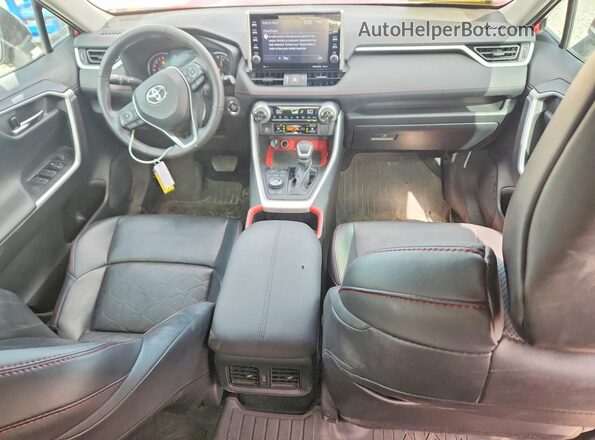 2T3S1RFVXNW280123 2022 TOYOTA RAV4 Красный Вид панели приборов