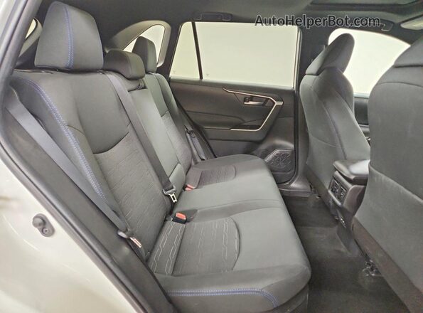 2T3T6RFV3NW035296 2022 TOYOTA RAV4 White Widok wnętrza z tyłu