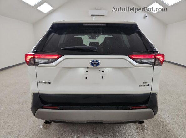2T3T6RFV3NW035296 2022 TOYOTA RAV4 White 