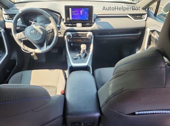 2T3T6RFV8RW049667 2024 TOYOTA RAV4 White Dashboard view