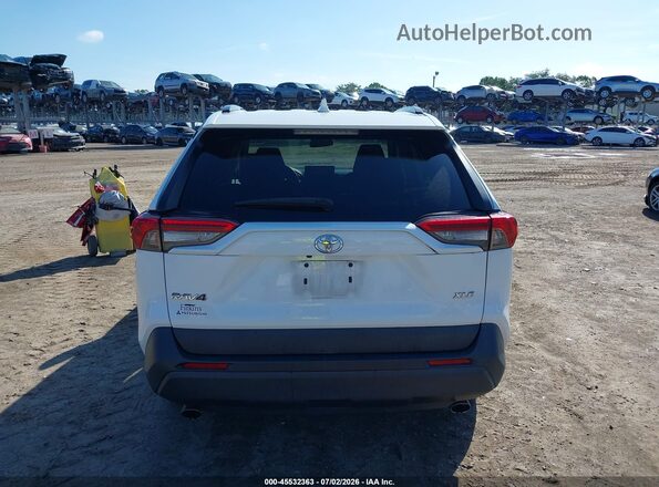 2T3W1RFV0KW013876 2019 TOYOTA RAV4 White 