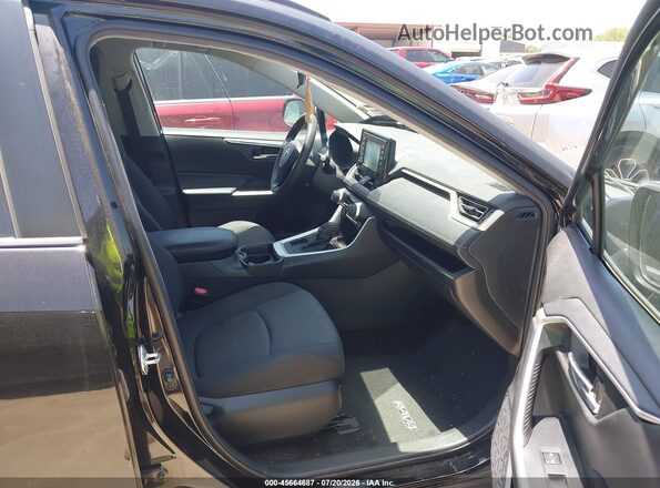 2T3W1RFV0MC147498 2021 TOYOTA RAV4 Black Front interior view