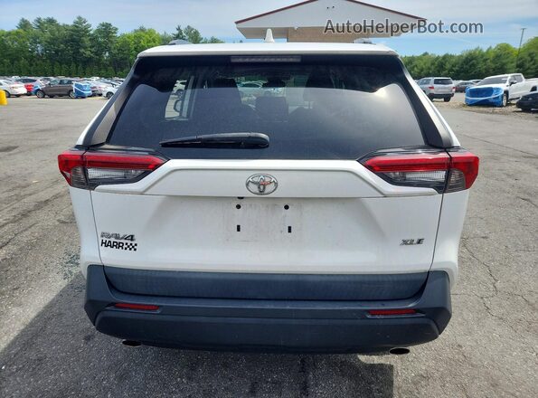 2T3W1RFV0MW111678 2021 TOYOTA RAV4 White უკანა ხედი