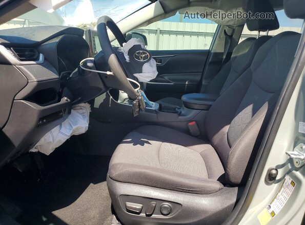 2T3W1RFV0MW136984 2021 TOYOTA RAV4 Gray Front interior view