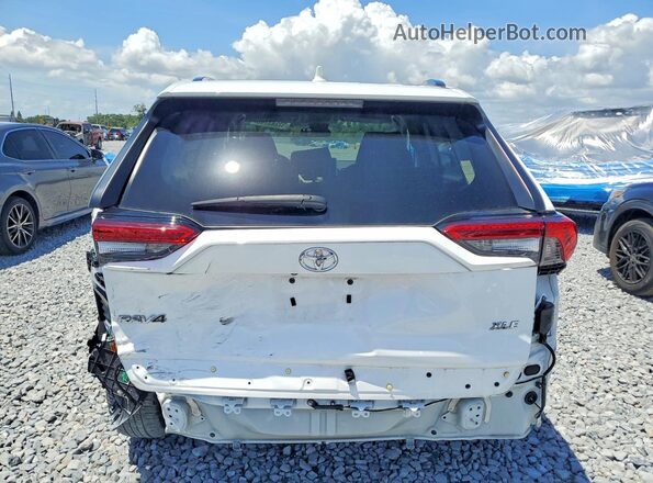 2T3W1RFV0PC244074 2023 TOYOTA RAV4 White Հետևի տեսք