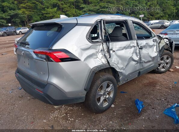 2T3W1RFV0PW251296 2023 TOYOTA RAV4 Серебряный Задняя правая четверть