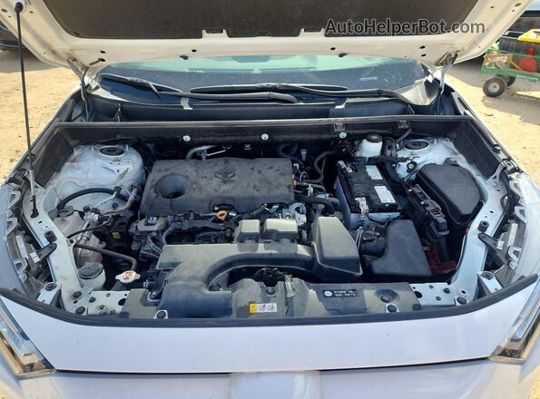 2T3W1RFV0RW363101 2024 TOYOTA RAV4 White Vista del compartimento del motor