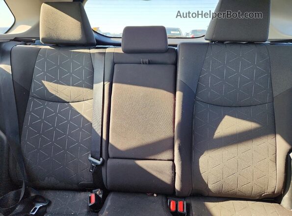 2T3W1RFV1MW106103 2021 TOYOTA RAV4 Gray Vista de los asientos traseros