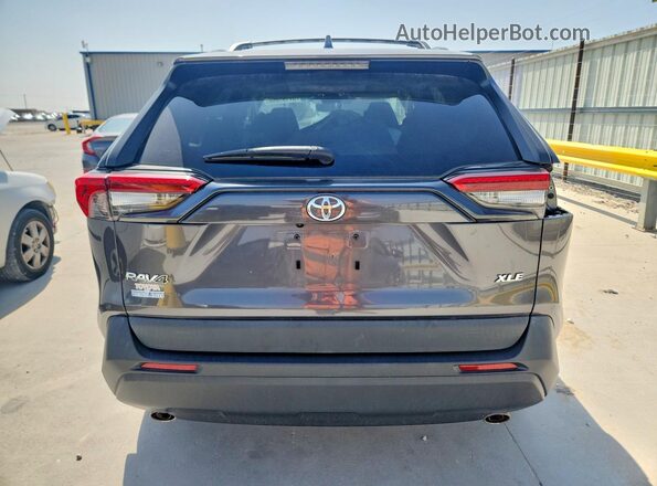 2T3W1RFV1NC209993 2022 TOYOTA RAV4 Gray Rear view