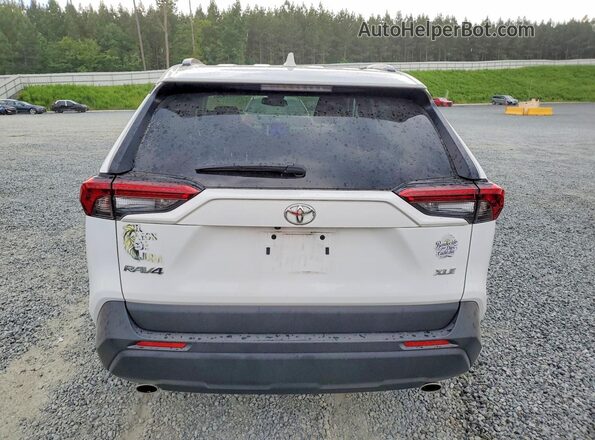2T3W1RFV2RW351158 2024 TOYOTA RAV4 White უკანა ხედი