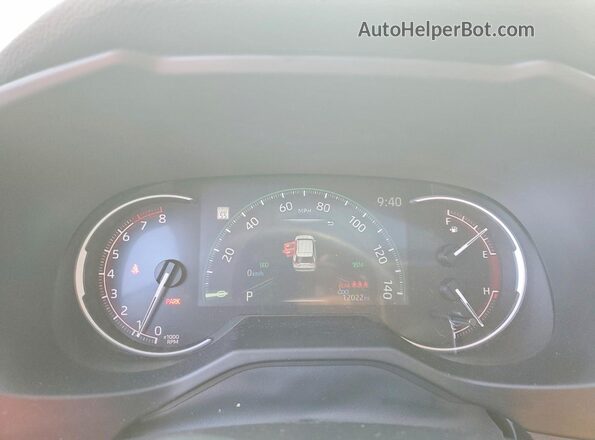 2T3W1RFV2SW383212 2025 TOYOTA RAV4 Красный Вид щитка приборов