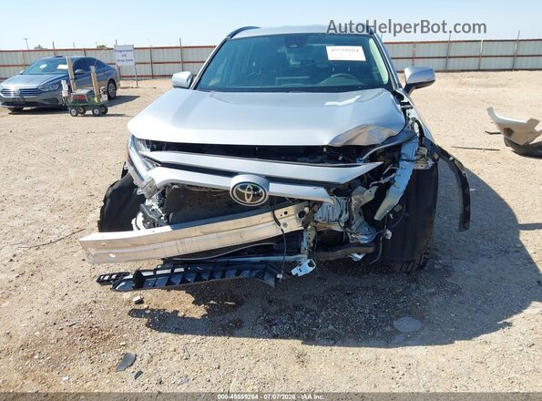 2T3W1RFV2SW393528 2025 TOYOTA RAV4 Silver Вид спереду