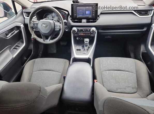 2T3W1RFV3NW188806 2022 TOYOTA RAV4 Красный Вид панели приборов