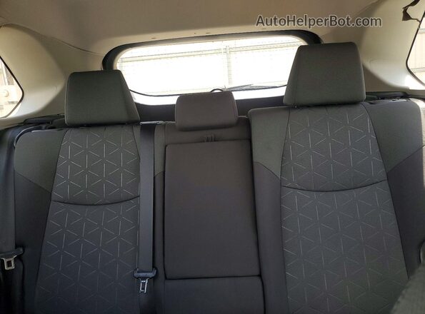 2T3W1RFV3NW214353 2022 TOYOTA RAV4 White Rear seats view