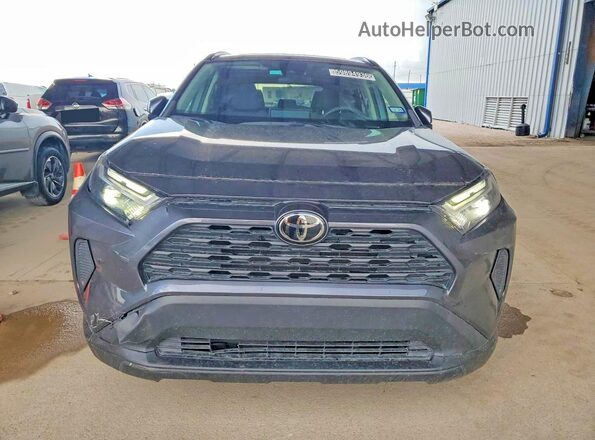 2T3W1RFV3PW257853 2023 TOYOTA RAV4 Gray Вид спереду