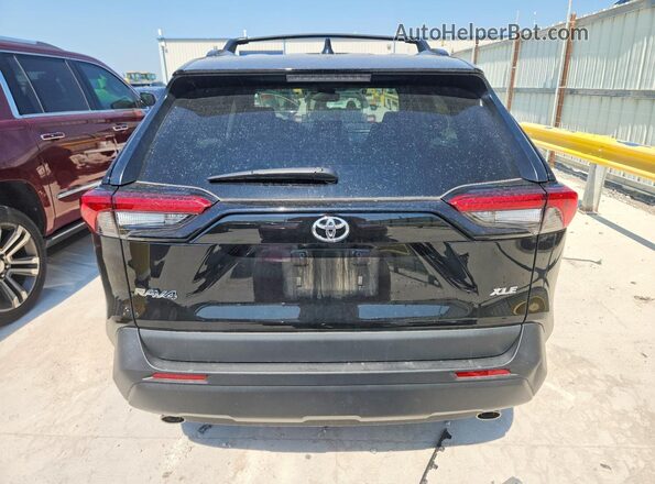 2T3W1RFV3RC261499 2024 TOYOTA RAV4 Black Вид ззаду