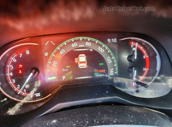 2T3W1RFV3RC266525 2024 TOYOTA RAV4 White Instrument cluster view