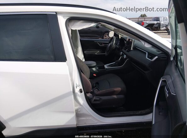 2T3W1RFV3RW329590 2024 TOYOTA RAV4 White Widok wnętrza z przodu