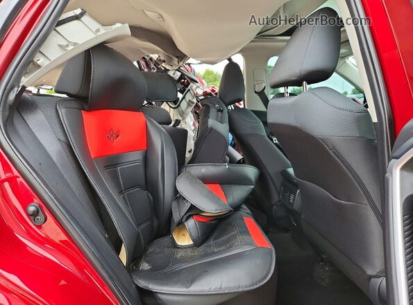 2T3W1RFV3SW417478 2025 TOYOTA RAV4 Red უკანა სალონის ხედი