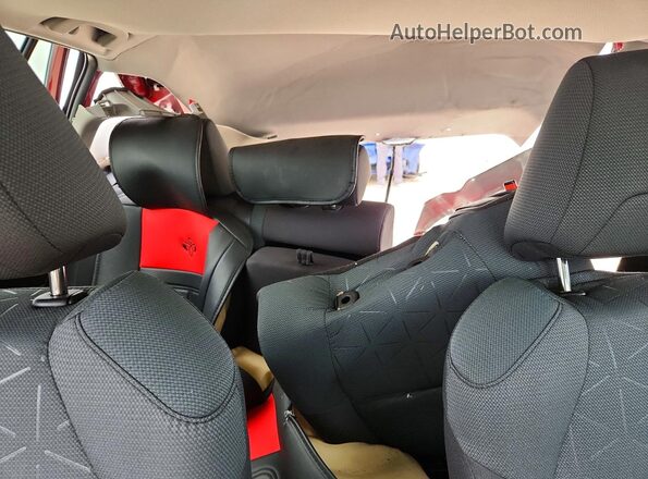 2T3W1RFV3SW417478 2025 TOYOTA RAV4 Red უკანა სავარძლების ხედი