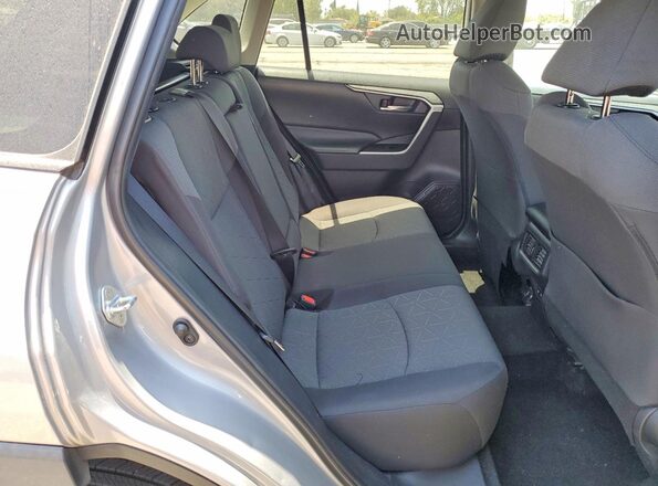 2T3W1RFV4LW080708 2020 TOYOTA RAV4 Silver Vista interior trasera