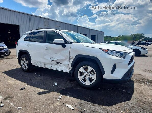 2T3W1RFV4MC108235 2021 TOYOTA RAV4 White Przód prawy