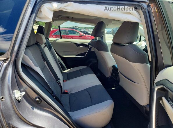 2T3W1RFV5KW054617 2019 TOYOTA RAV4 Charcoal Вид задньої частини салону