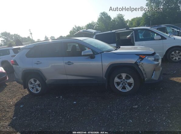 2T3W1RFV5LC077219 2020 TOYOTA RAV4 Silver Սալոնի հետևի տեսք