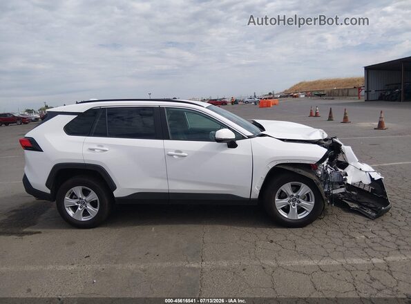 2T3W1RFV5LW074125 2020 TOYOTA RAV4 White 