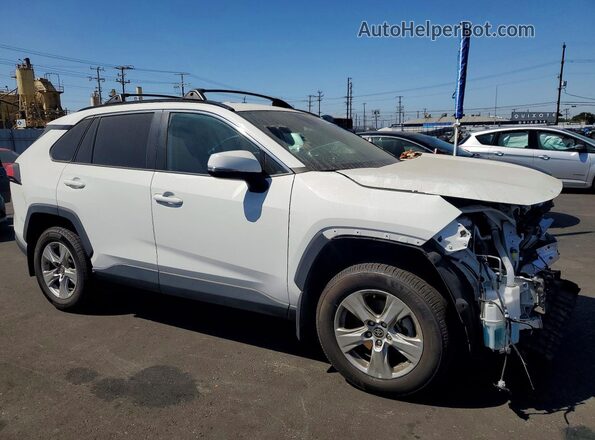 2T3W1RFV5MC156066 2021 TOYOTA RAV4 White Передня права чверть
