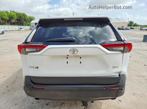 2T3W1RFV5MW178907 2021 TOYOTA RAV4 White Widok z tyłu