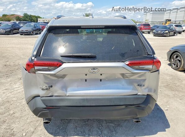 2T3W1RFV5PC230879 2023 TOYOTA RAV4 Silver Vista trasera