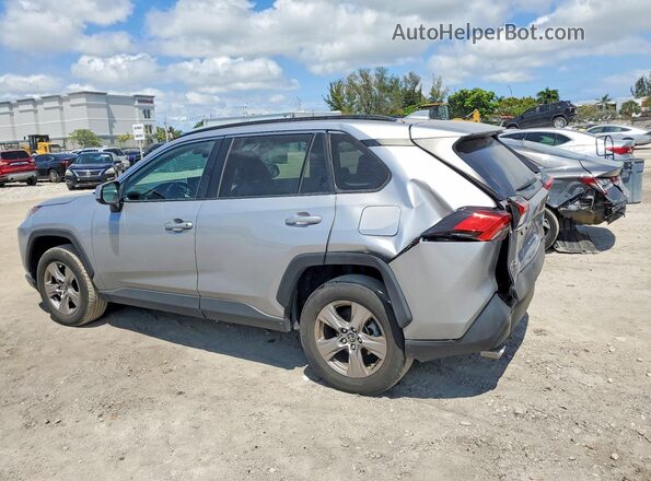 2T3W1RFV5PC230879 2023 TOYOTA RAV4 Silver Trasero izquierdo
