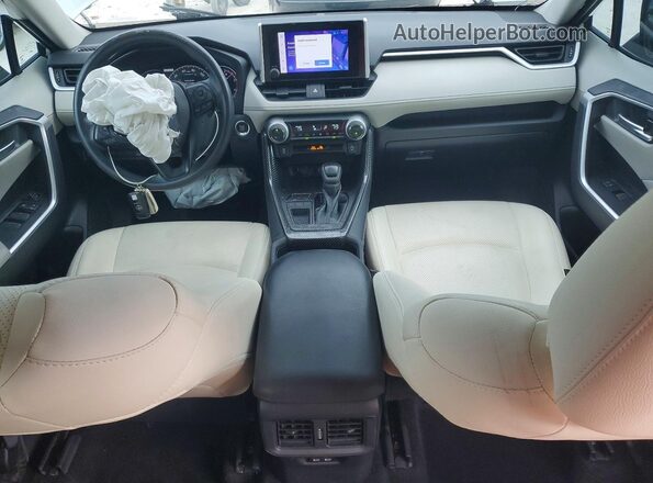 2T3W1RFV5PW241038 2023 TOYOTA RAV4 Серый Вид панели приборов